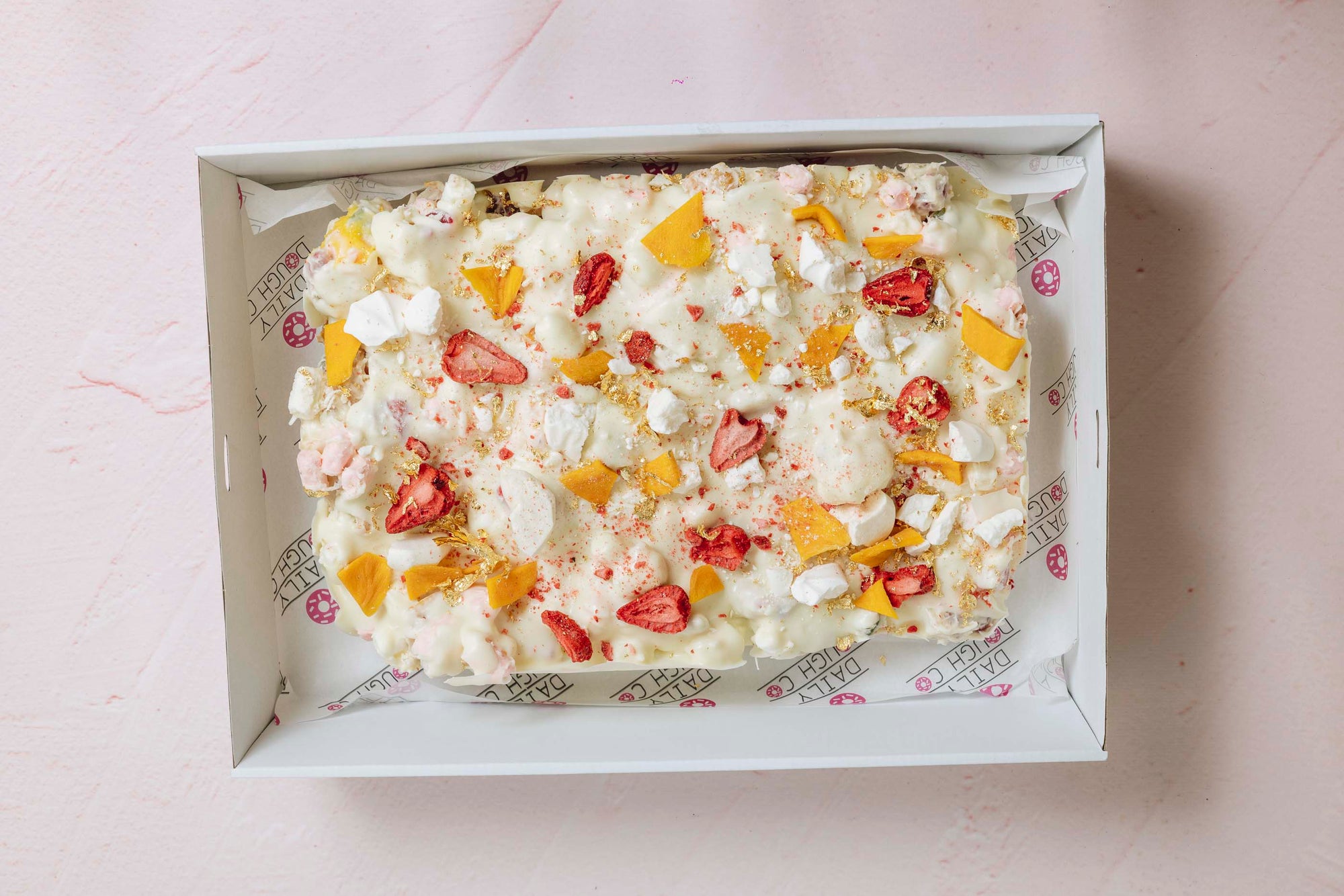 Pavlova rocky road slab